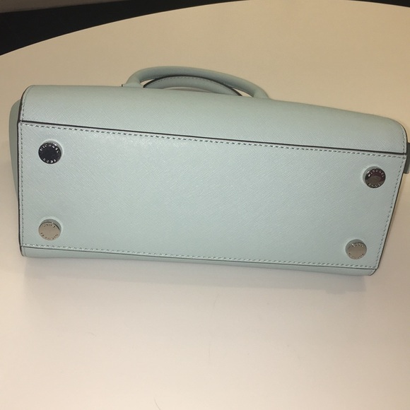 Michael Kors Purse - Picture 5 of 5